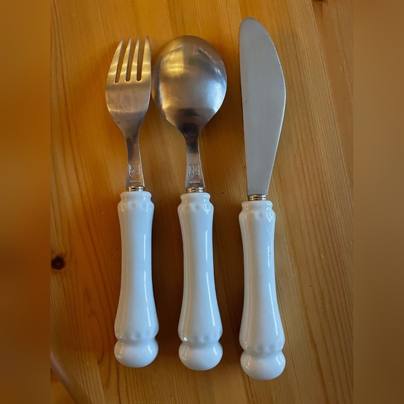 Blue Rose Porcelain Handled Vanadiu Stahl Rostfrei - Beautiful  cutlery set! - Picture 2 of 4